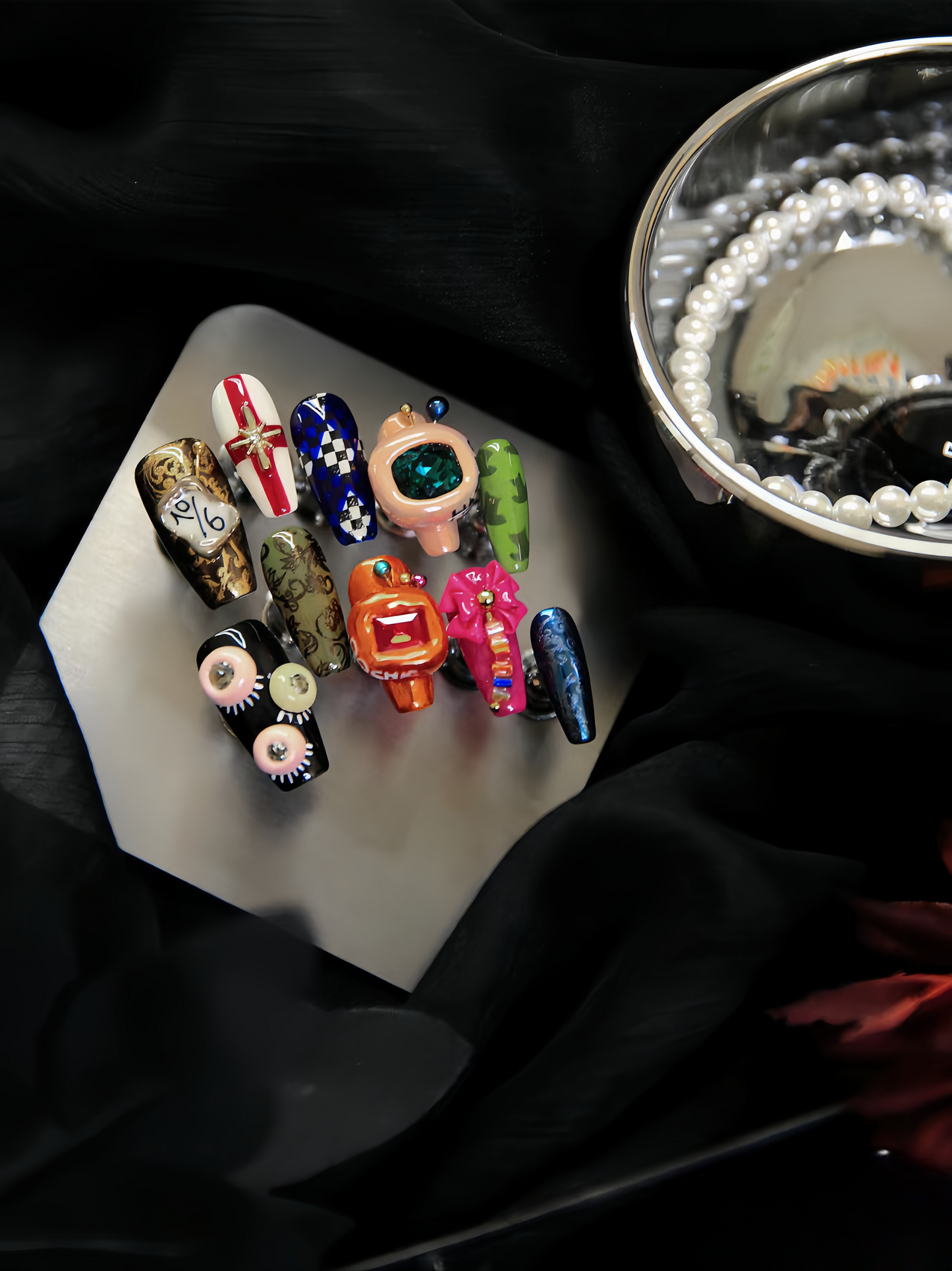 Mad hatter False Nails from SHOPQAQ