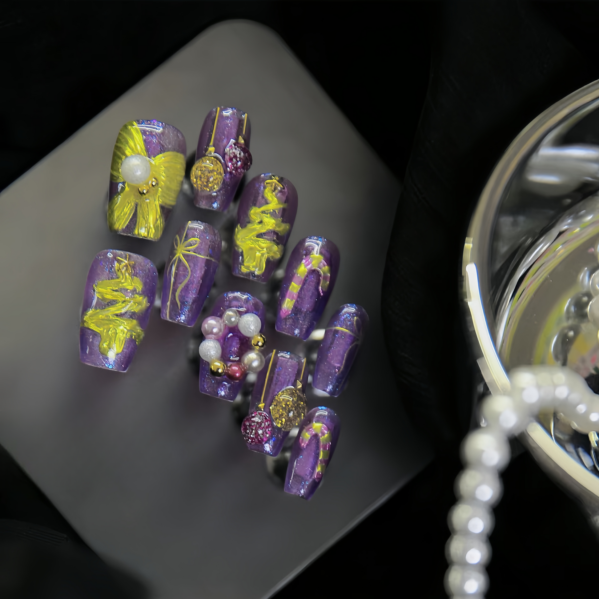 Yellow bow False Nails from SHOPQAQ