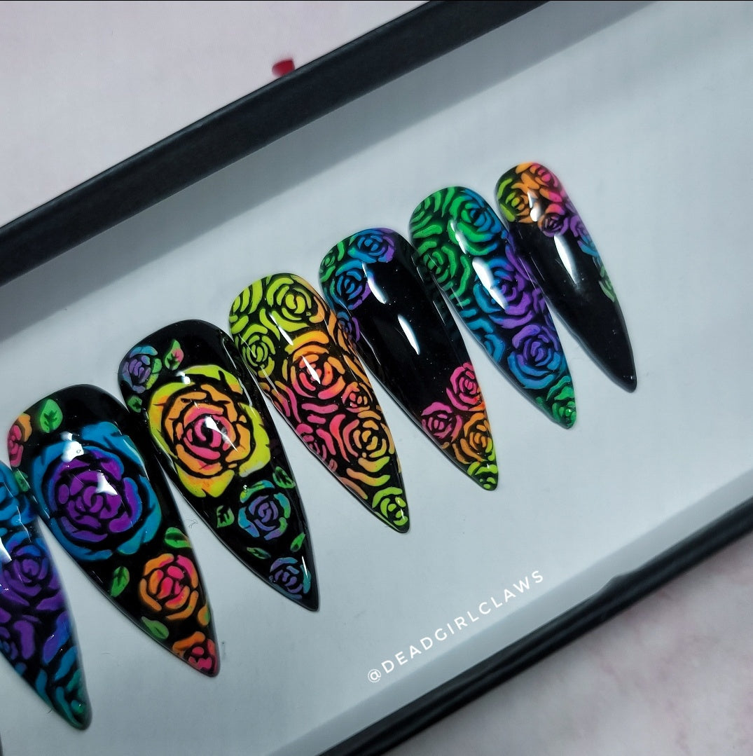 Rose Press on Nail Set