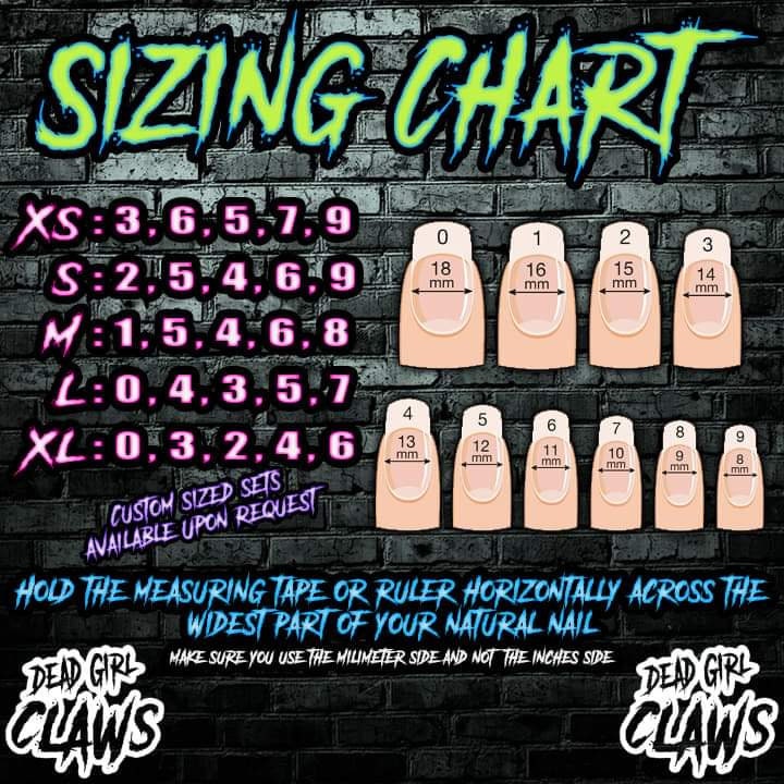 Glam Goth Press on Nail Set